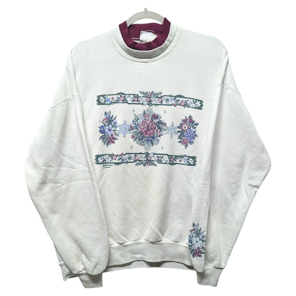 90s Flower and Snowflake Granny Crewneck Sweatshirt - Picture 1 of 7